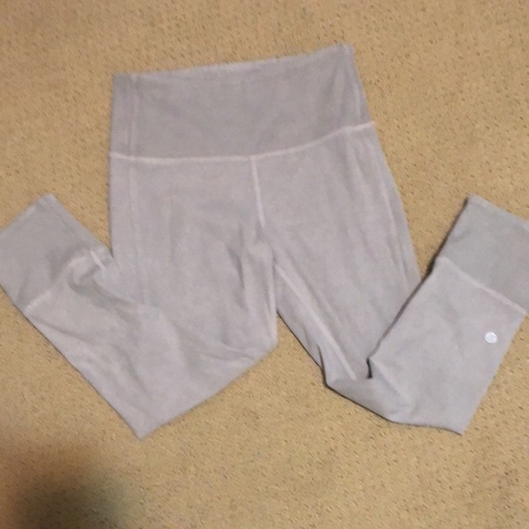 Lululemon HR Womens Wunder Under Cropped Ribbed Washed French Clay Size 6 - Picture 2 of 5